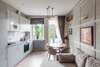 Апартаменты SO Retreat to a Quiet Leafy Street near the Buzz of Downtown Минск-4