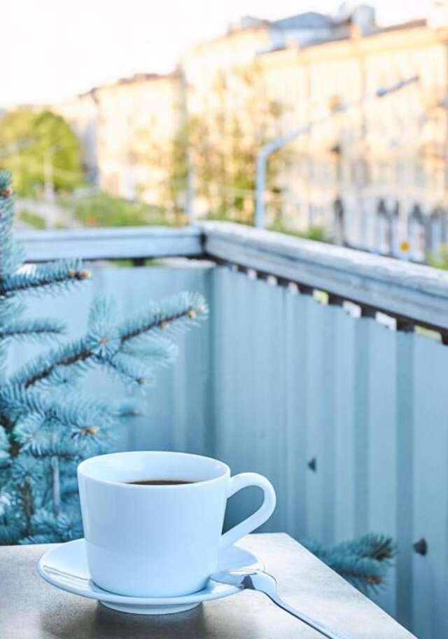 Апартаменты SO Retreat to a Quiet Leafy Street near the Buzz of Downtown Минск-49