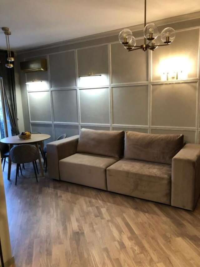 Апартаменты SO Retreat to a Quiet Leafy Street near the Buzz of Downtown Минск-62